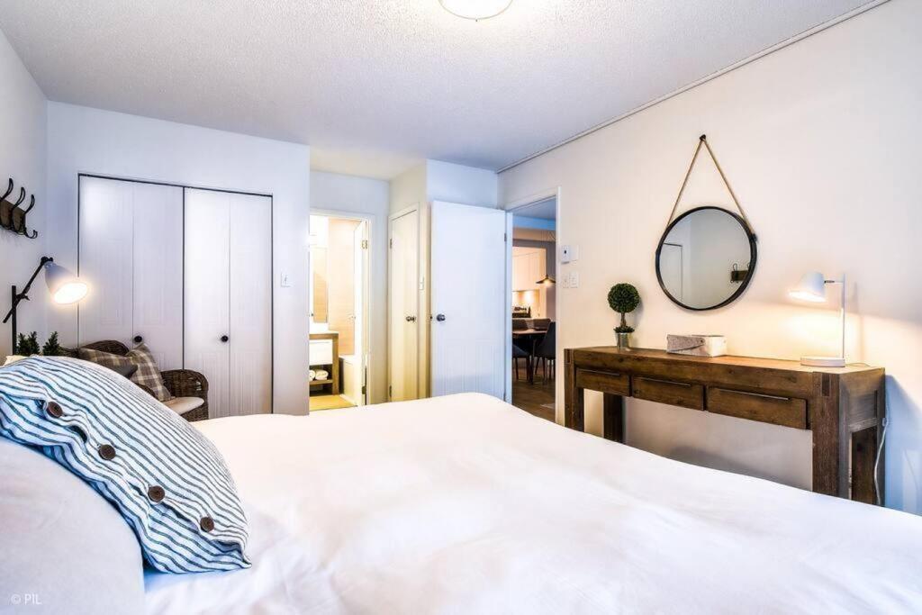 Chic Mt-Tremblant Condo With View On The Lake By Denstays Mont-Tremblant Exteriér fotografie