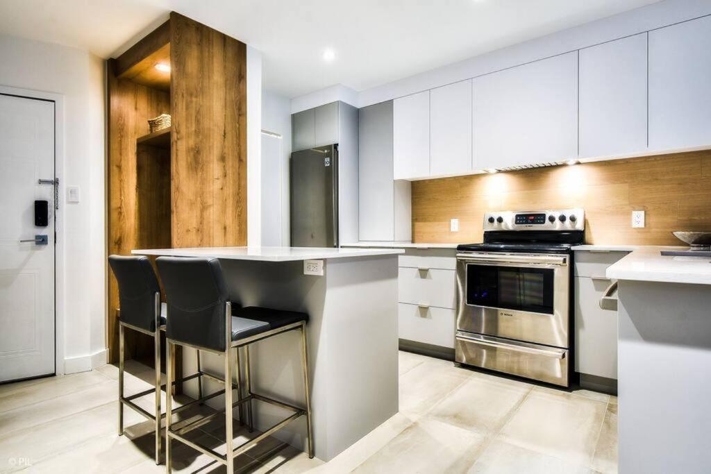 Chic Mt-Tremblant Condo With View On The Lake By Denstays Mont-Tremblant Exteriér fotografie